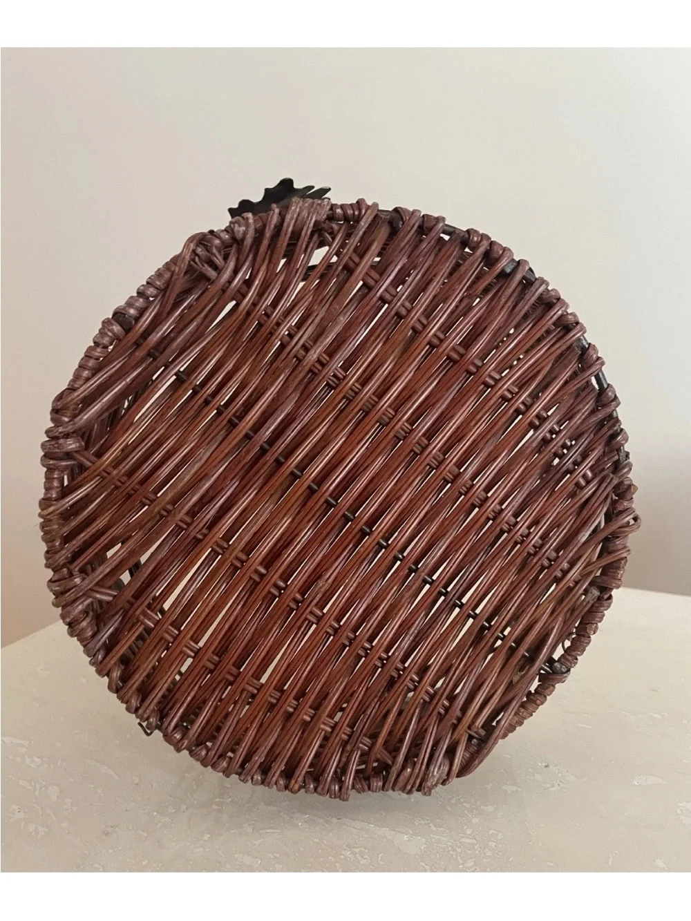 Decorative Brown Wicker & Wire Basket Autumn Leaf Accents Potpourri Home Decor